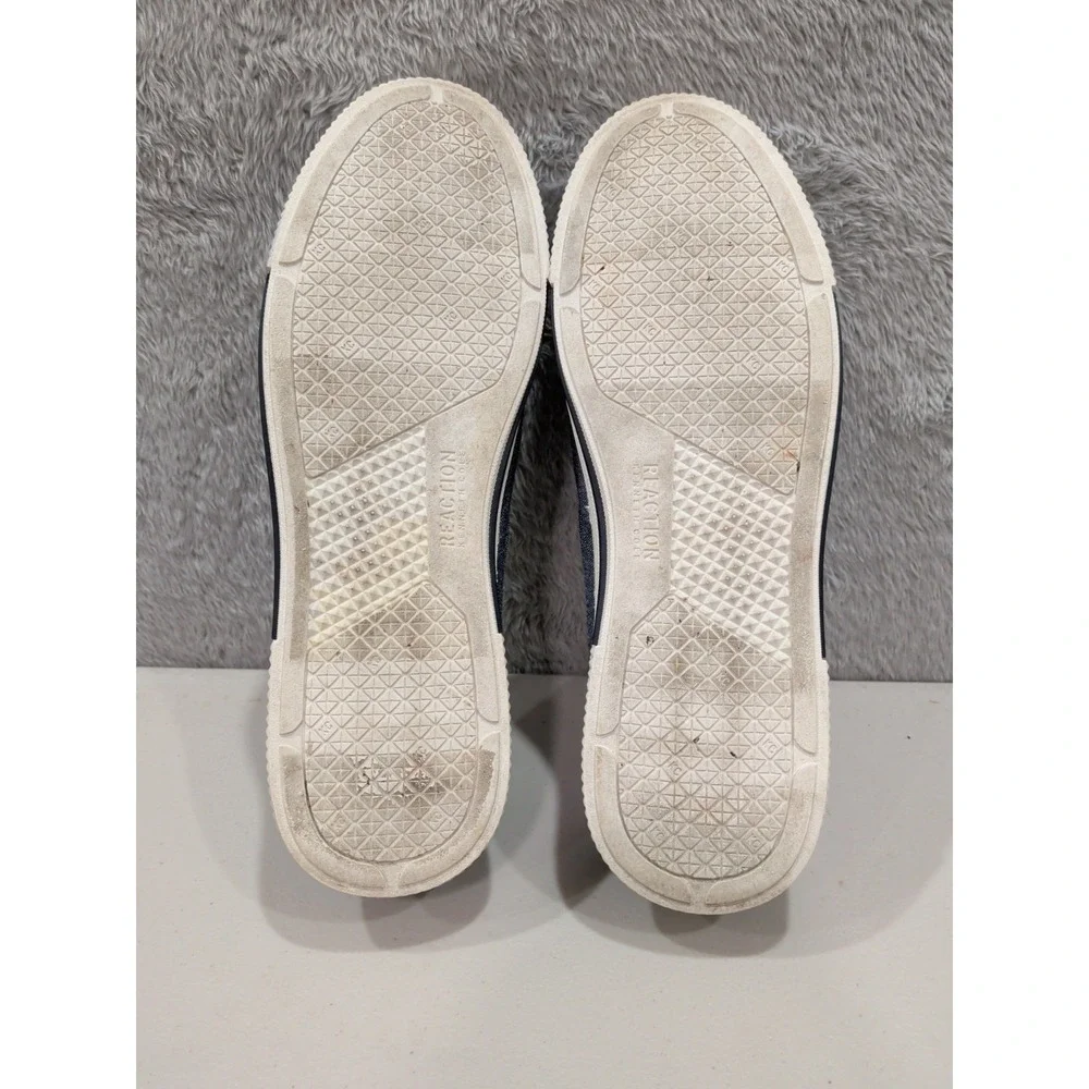 KENNETH COLE REACTION Blue  And White BOAT SHOES US 10